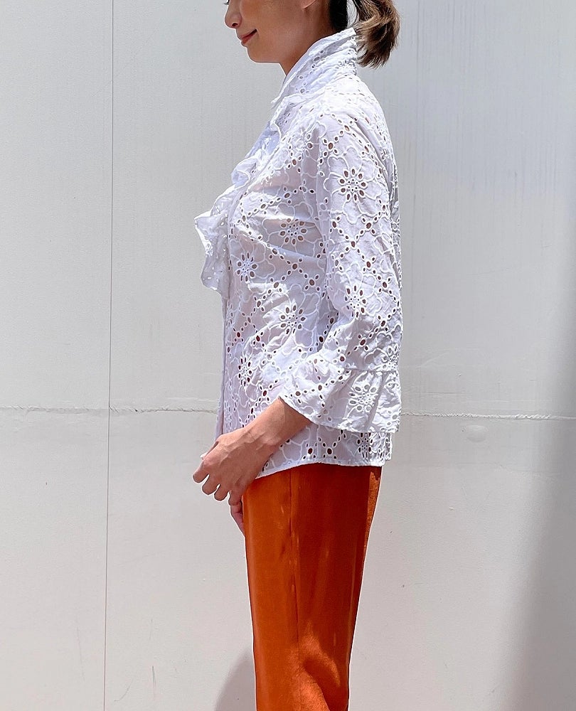カットワークレースフリルシャツ – Stylora store eco loop