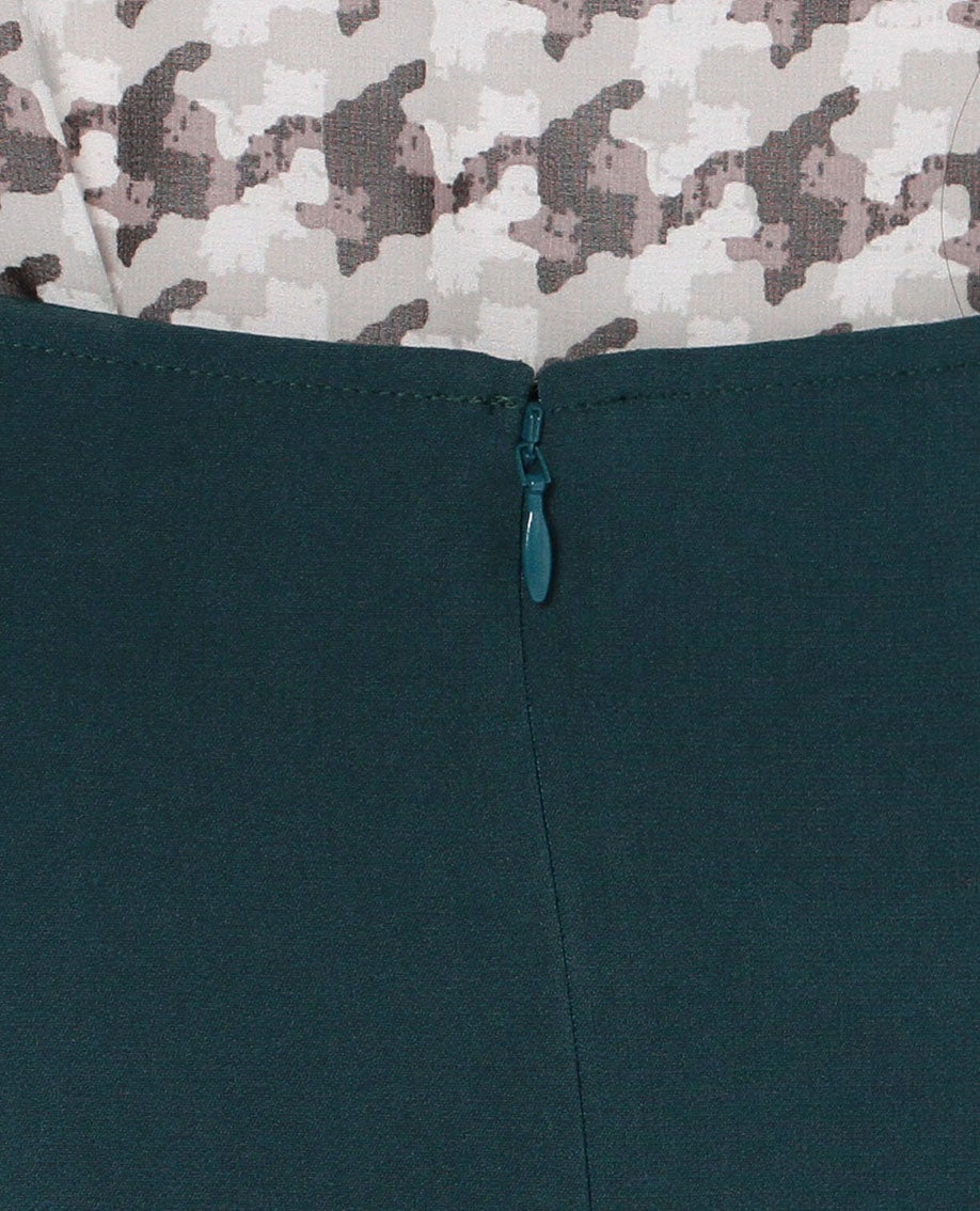 クロスデザインタイトスカート