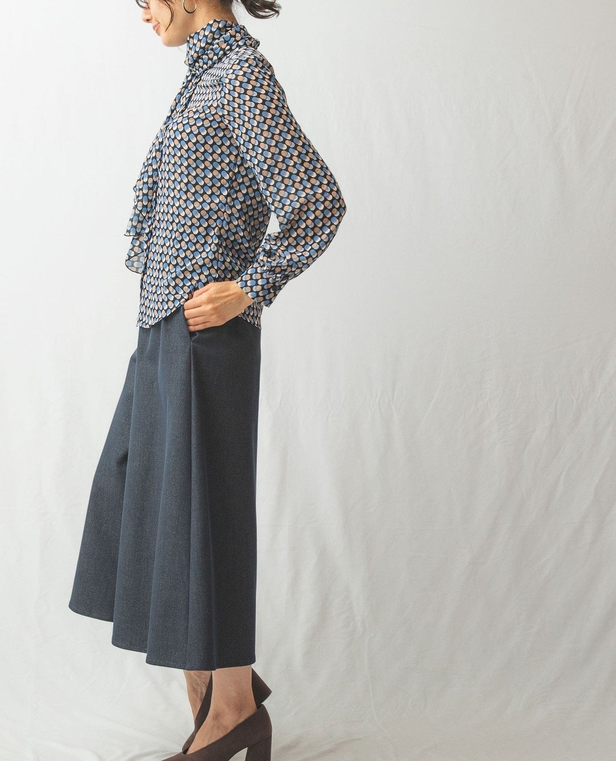 シフォンドットボウタイブラウス