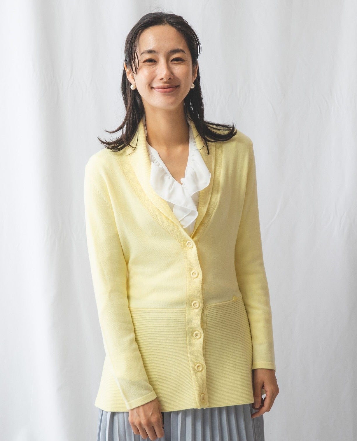 ペプラムニットカーディガン